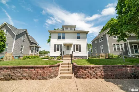 1808 9th St, Moline, IL 61265 photo 1