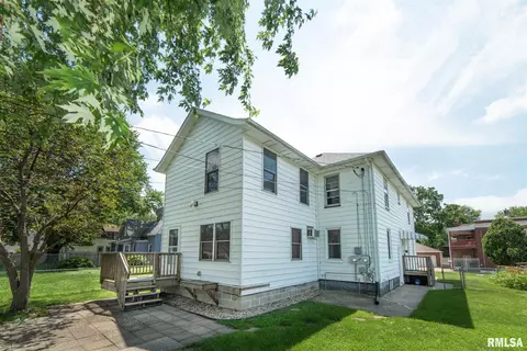 1808 9th St, Moline, IL 61265 photo 3