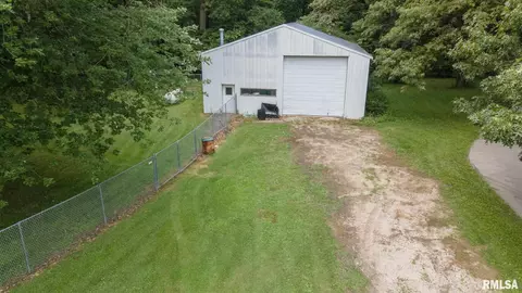 49 Us Hwy 150, Alpha, IL 61413 photo 5
