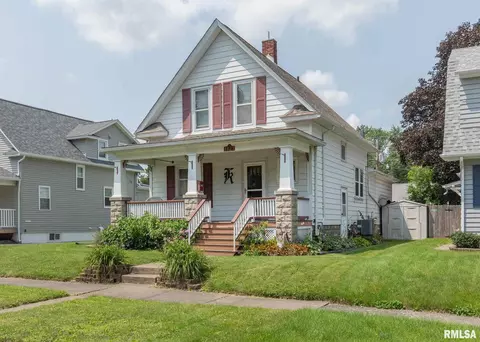 1827 3rd St, Moline, IL 61265 photo 2