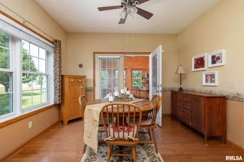 12 Jacob Dr, Park View, IA 52748 photo 13