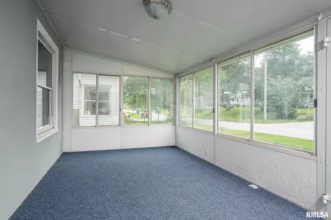 1747 14th Ave, Moline, IL 61265 photo 14