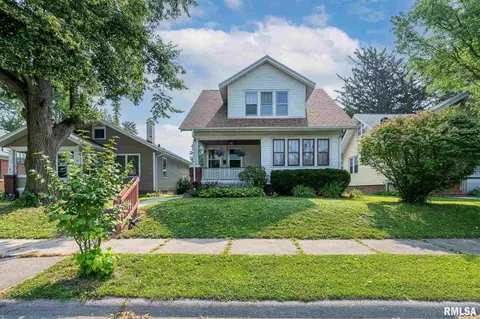 2112 12th St, Moline, IL 61265 photo 1
