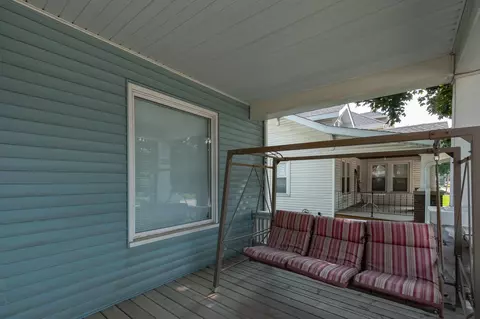 1515 19th Ave, Moline, IL 61265 photo 4
