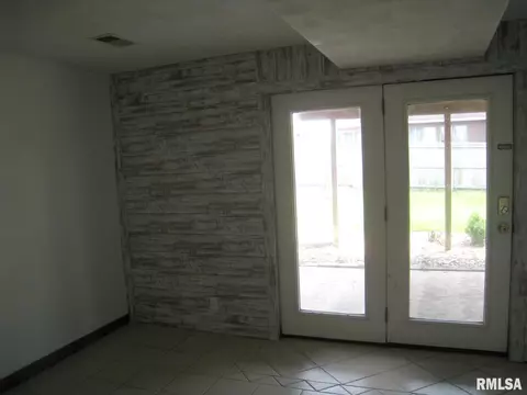 1406 7th Ave, Silvis, IL 61282 photo 18
