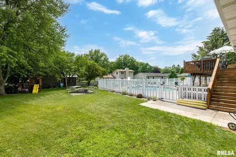 7 Apache Ct, Eldridge, IA 52748 photo 21