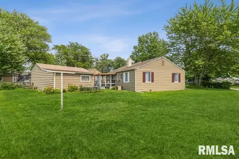 1017 40th St, Moline, IL 61265 photo 14