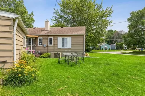 1017 40th St, Moline, IL 61265 photo 15