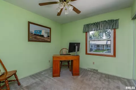 1417 19th Ave, Silvis, IL 61282 photo 12