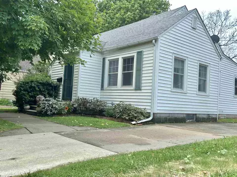 2427 31st St, Moline, IL 61265 photo 16