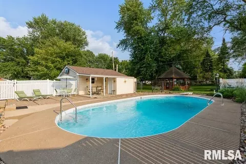 5330 28th Ave, Moline, IL 61265 photo 16