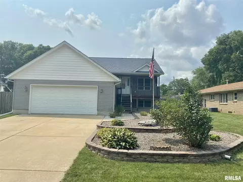 525 3rd Ave, Hampton, IL 61252 photo 1