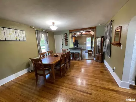 2124 7th St, Moline, IL 61265 photo 14