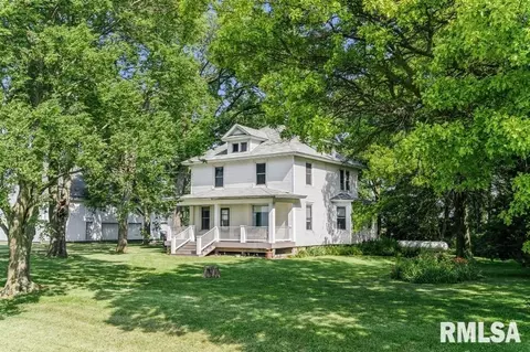 15380 240th St, Eldridge, IA 52748 photo 1