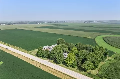 15380 240th St, Eldridge, IA 52748 photo 21