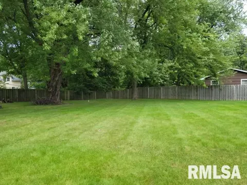 1827 37th St, Moline, IL 61265 photo 38