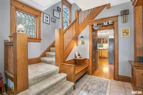 1410 9th St, Moline, IL 61265 photo 5
