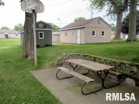 509 16th St, Silvis, IL 61282 photo 26