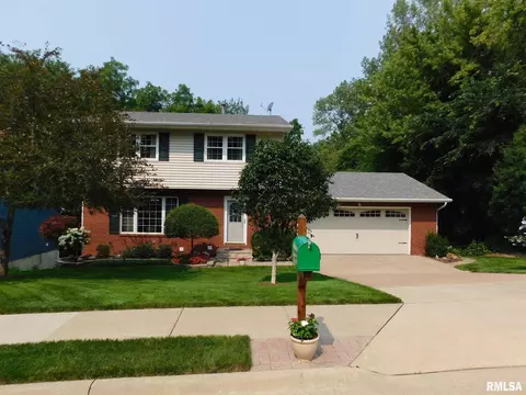 3527 13th St, Moline, IL 61265 photo 1