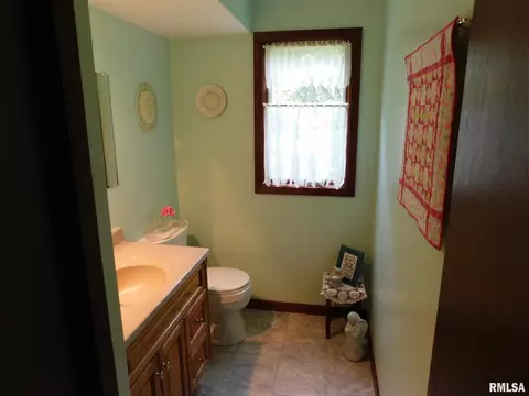 3527 13th St, Moline, IL 61265 photo 13