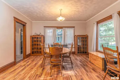 300 E Center St, Cambridge, IL 61238 photo 9