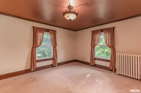 300 E Center St, Cambridge, IL 61238 photo 19
