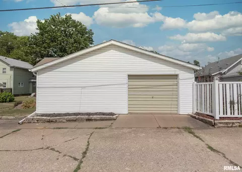 2410 14th Ave, Moline, IL 61265 photo 36