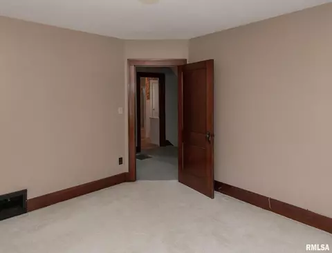 2410 14th Ave, Moline, IL 61265 photo 25