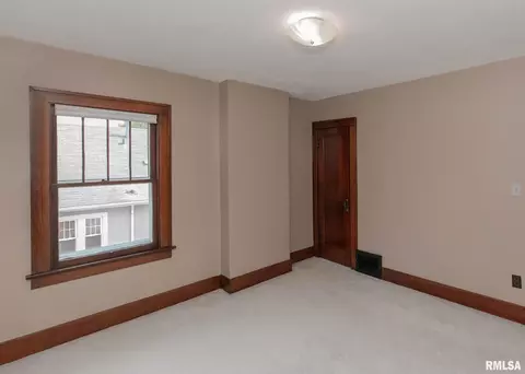 2410 14th Ave, Moline, IL 61265 photo 24