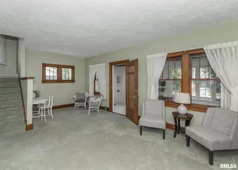 2410 14th Ave, Moline, IL 61265 photo 5