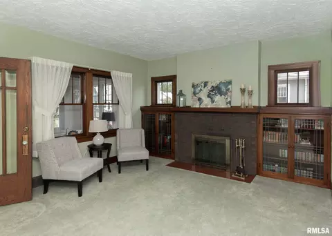 2410 14th Ave, Moline, IL 61265 photo 4