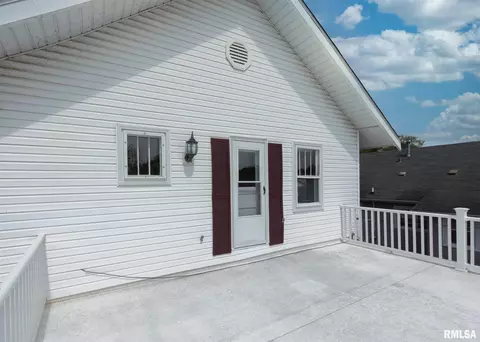 2410 14th Ave, Moline, IL 61265 photo 19