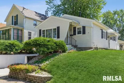 306 17th Ave, Moline, IL 61265 photo 1