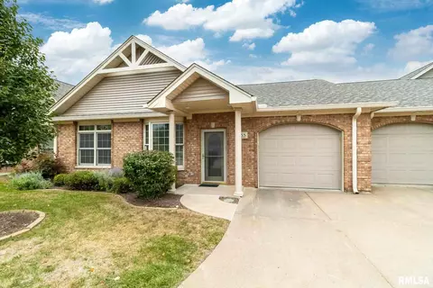 955 Arbor Dr, Moline, IL 61265 photo 1