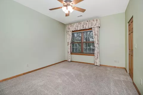 955 Arbor Dr, Moline, IL 61265 photo 17