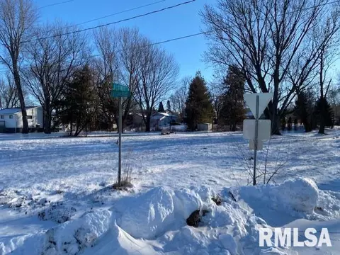 115 8th St, Hampton, IL 61256 photo 3