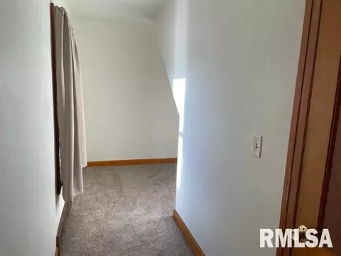 5236 33rd Ave, Moline, IL 61265 photo 8