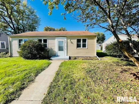963 41st St, Moline, IL 61265 photo 2