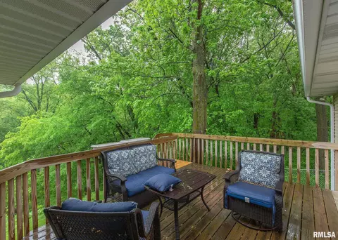 3606 44th St, Moline, IL 61265 photo 32