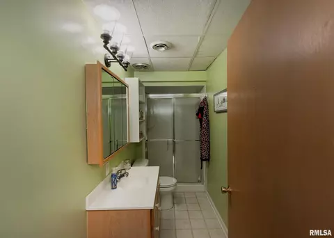 3606 44th St, Moline, IL 61265 photo 21