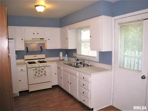 4309 26th Ave, Moline, IL 61265 photo 8