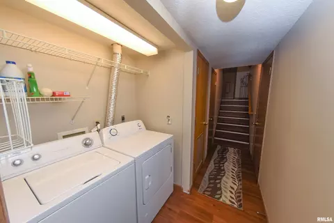 3010 3rd St, Moline, IL 61265 photo 19