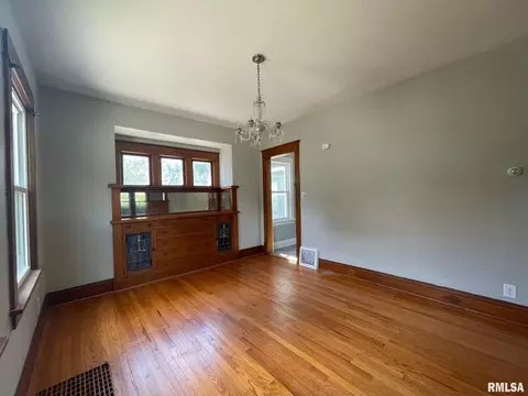 2614 17th Ave, Moline, IL 61265 photo 12