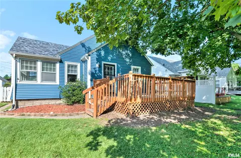 1515 34th St, Moline, IL 61265 photo 1