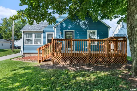 1515 34th St, Moline, IL 61265 photo 2