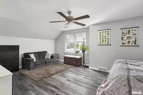 2307 14th Ave, Moline, IL 61265 photo 16