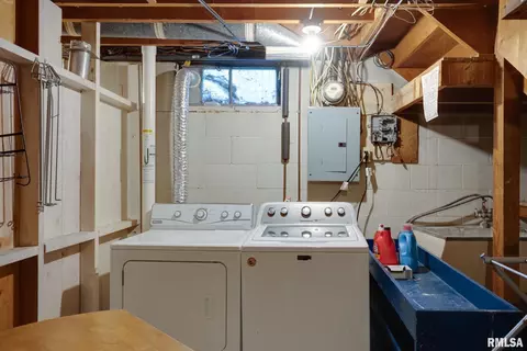2307 14th Ave, Moline, IL 61265 photo 30