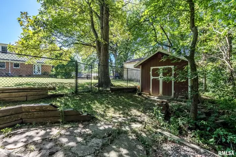 2307 14th Ave, Moline, IL 61265 photo 35