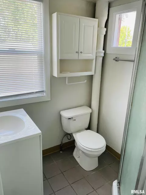 1842 4th St, Moline, IL 61265 photo 17