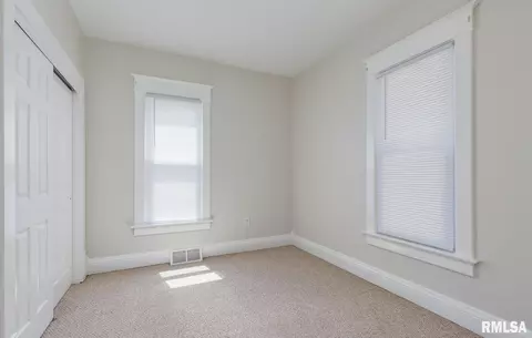 1842 4th St, Moline, IL 61265 photo 7